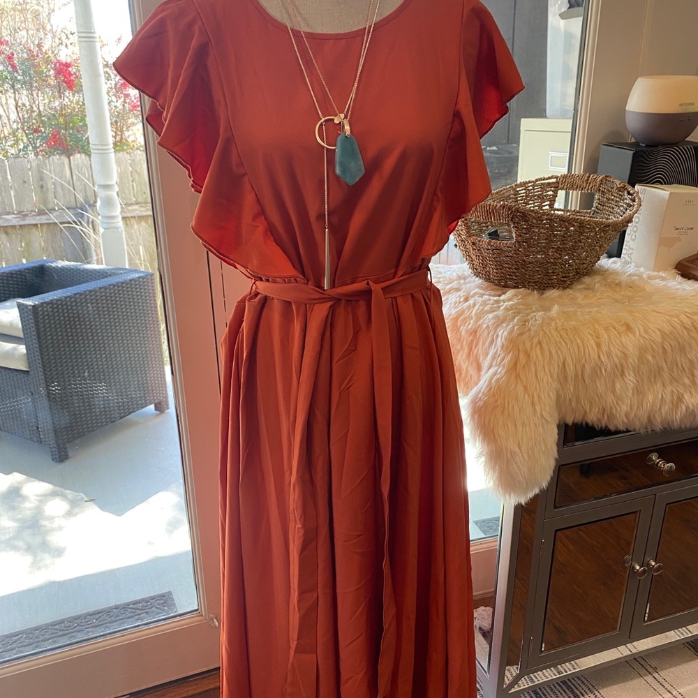 Long orange dress, can adjust tie however you like